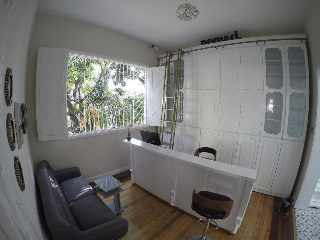 Nomad Hostel Medellín Exteriör bild