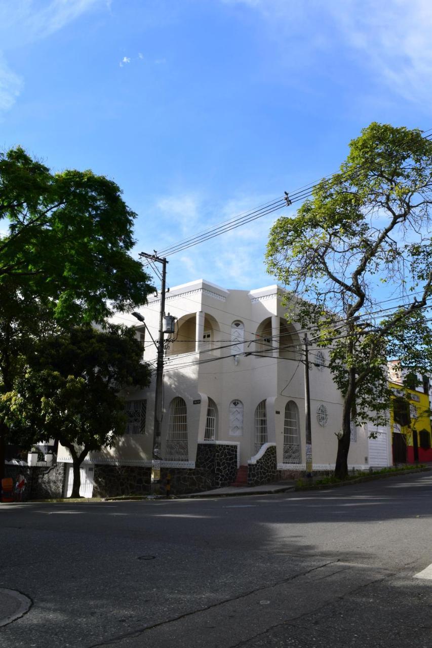 Nomad Hostel Medellín Exteriör bild